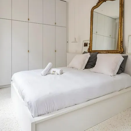 Large House Renovated In - Welkeys Vakantiehuis *