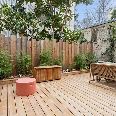 Large House Renovated In - Welkeys Vakantiehuis